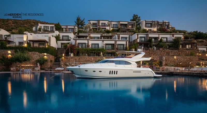 Bodrum'da havuzlu rezidanslarda ailece tatil