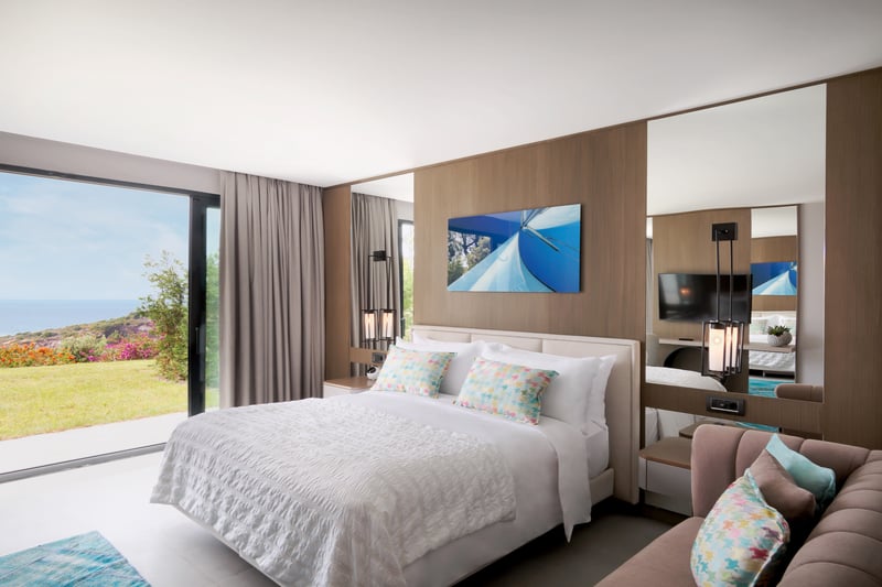 DELUXE SEAVIEW WITH SOFA (57-69 m2)