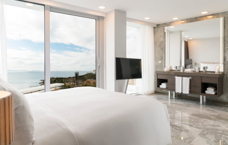FAMILY TERRACE RESIDENCE ( 3 BEDROOM)