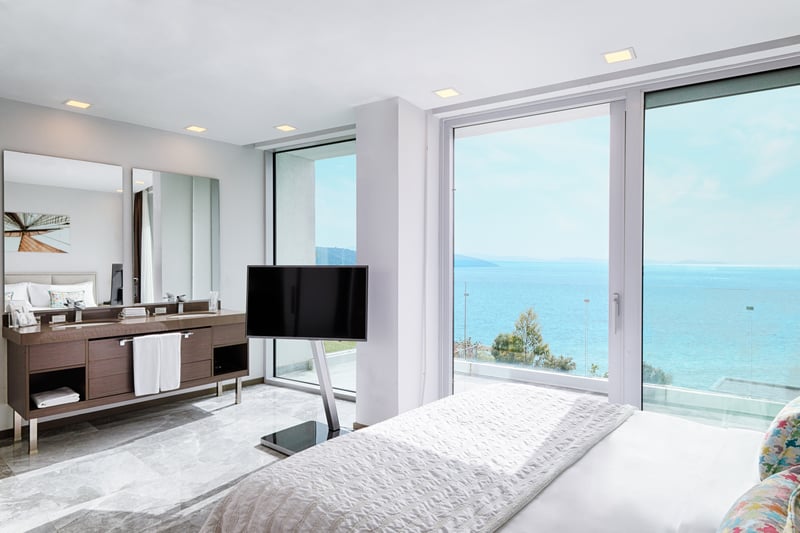 FAMILY TERRACE RESIDENCE ( 3 BEDROOM)