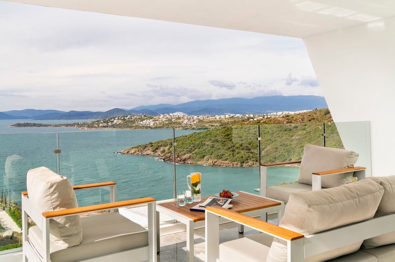 FAMILY TERRACE RESIDENCE ( 3 BEDROOM)