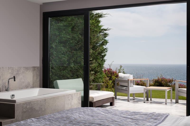 JUNIOR SUITE SEA VIEW(57-69 m2)