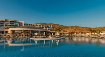 Le Meridien Bodrum: A Luxurious Escape to the Aegean Paradise