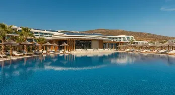 Luxury Beach Resort: Discover Bodrum's Premier Seaside Elegance