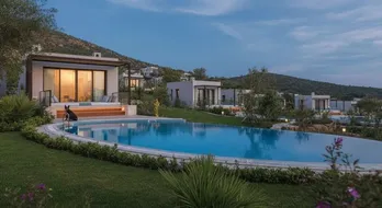 Pet-Friendly Luxury Villas: Discover Le Meridien Bodrum's Exclusive Offerings