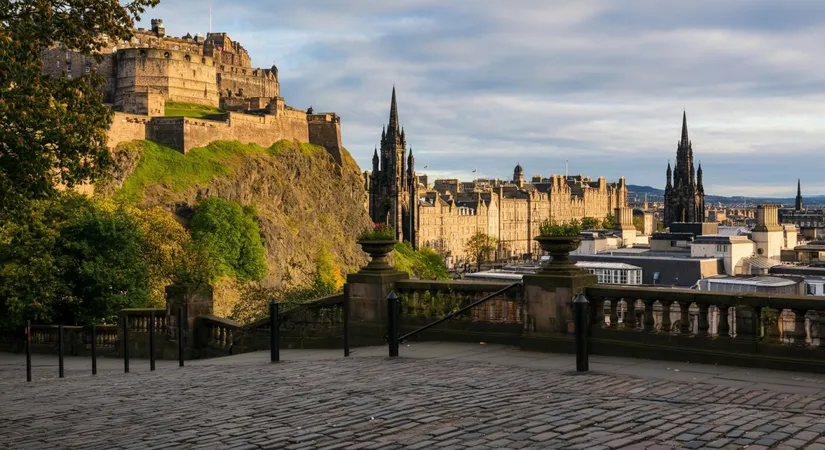 Best Time to Visit Edinburgh Seasonal Guide